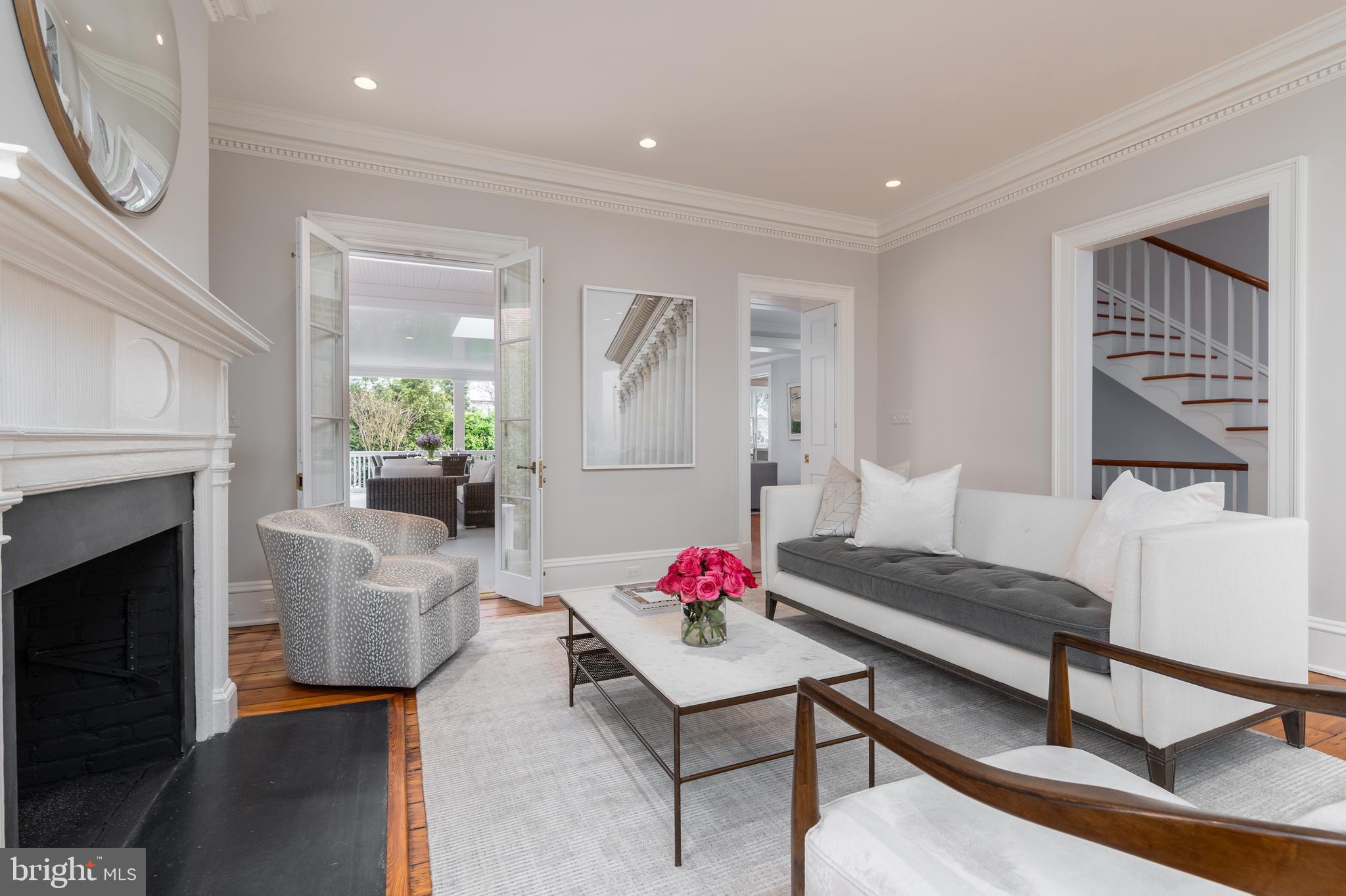 GEORGETOWN - Residential