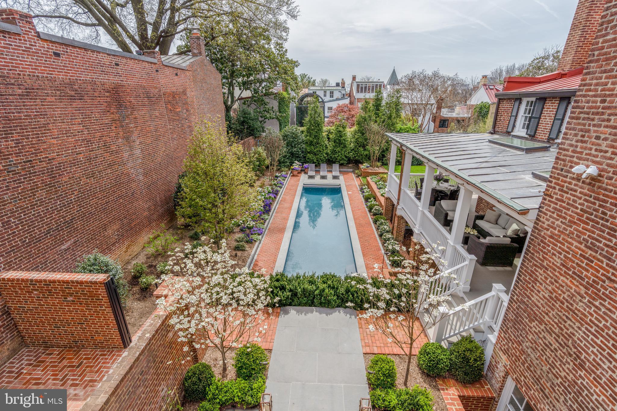 GEORGETOWN - Residential