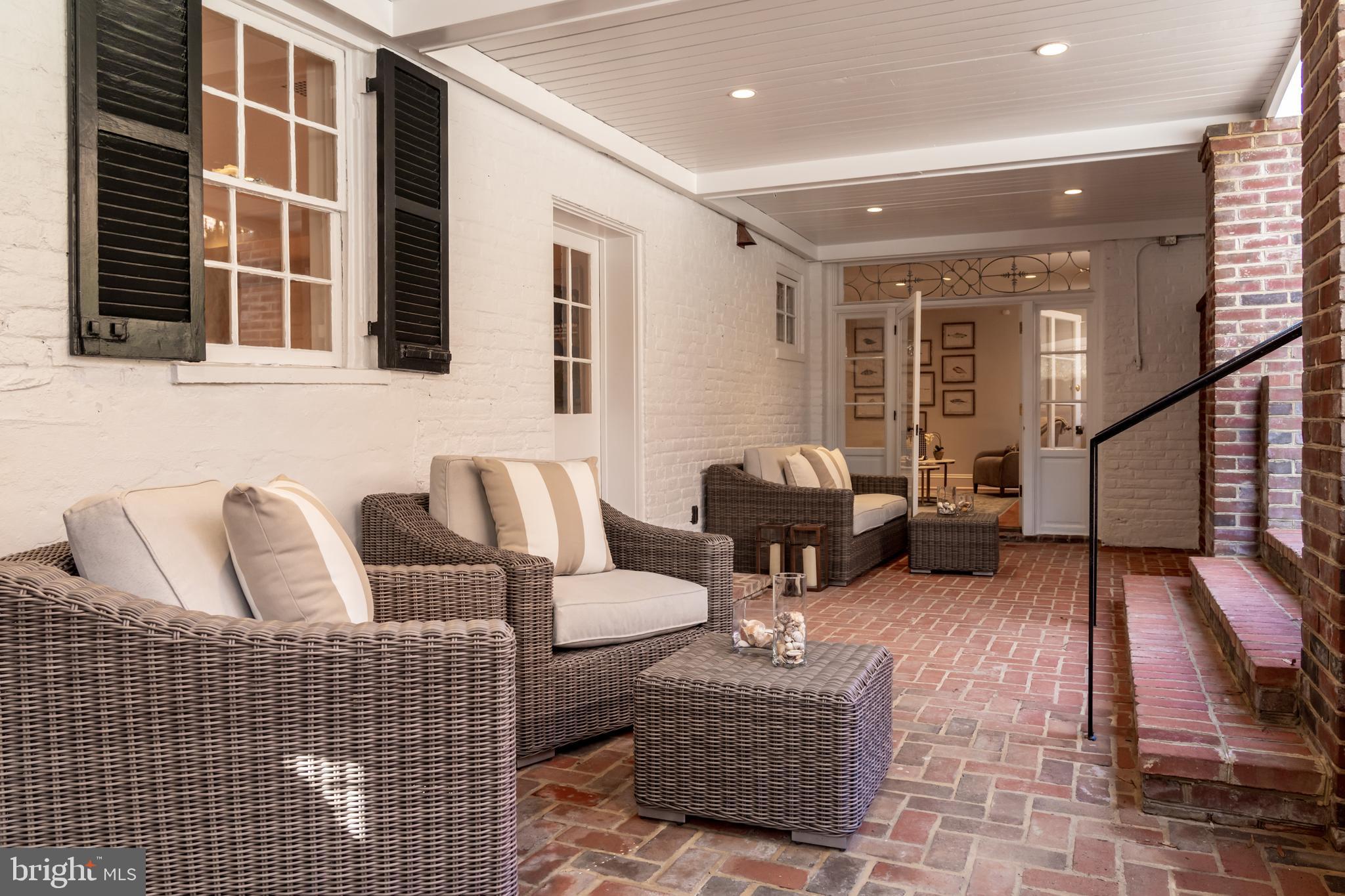 GEORGETOWN - Residential