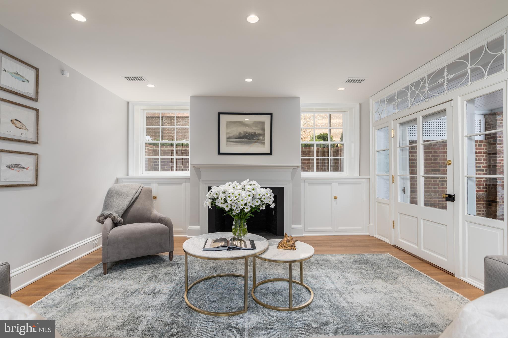 GEORGETOWN - Residential