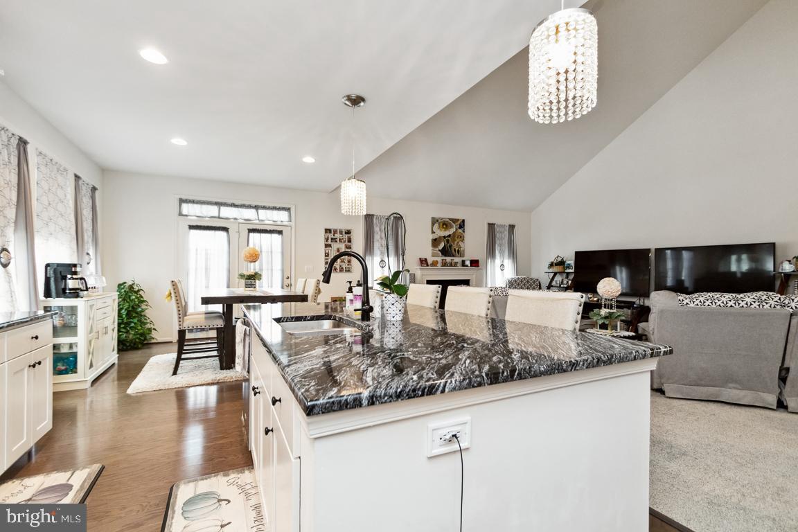 ASPEN GREENS - Residential Lease