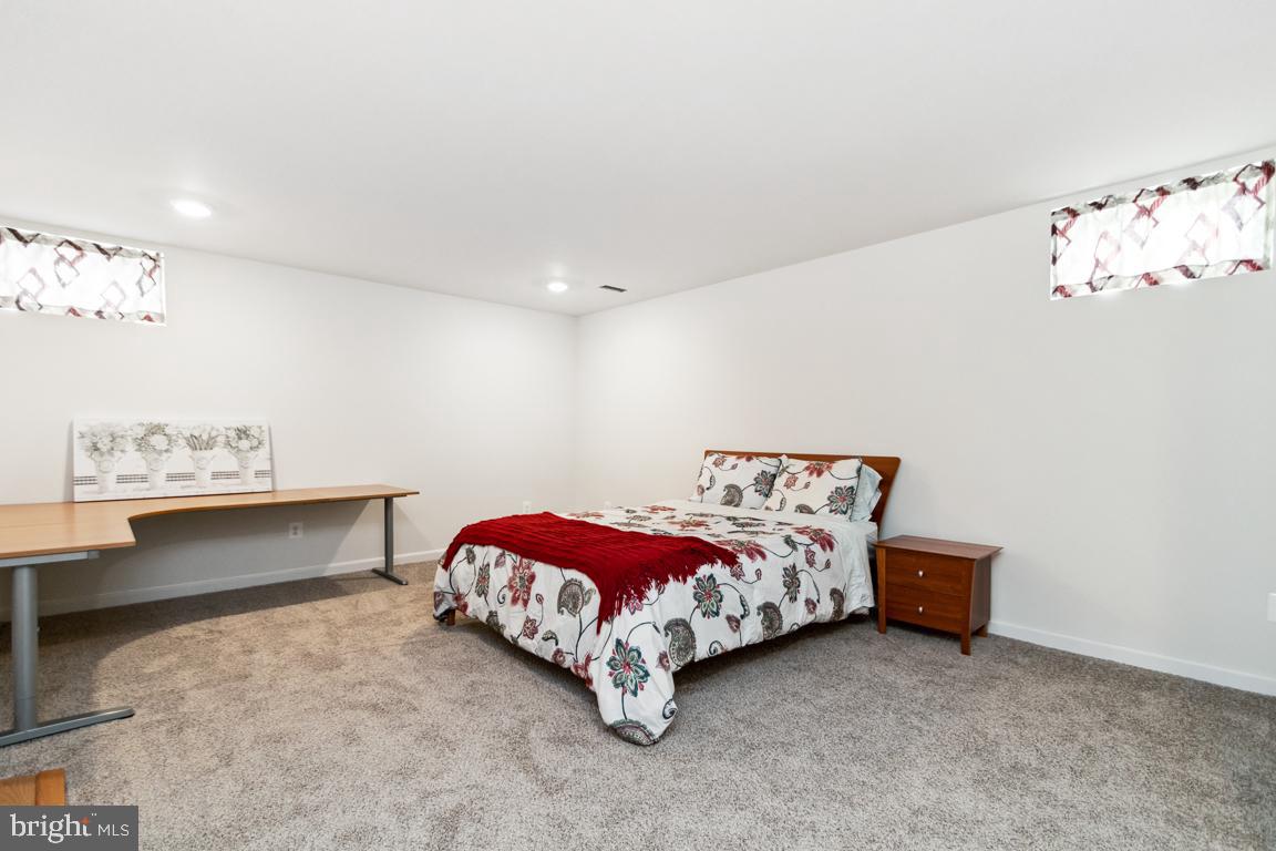 ASPEN GREENS - Residential Lease