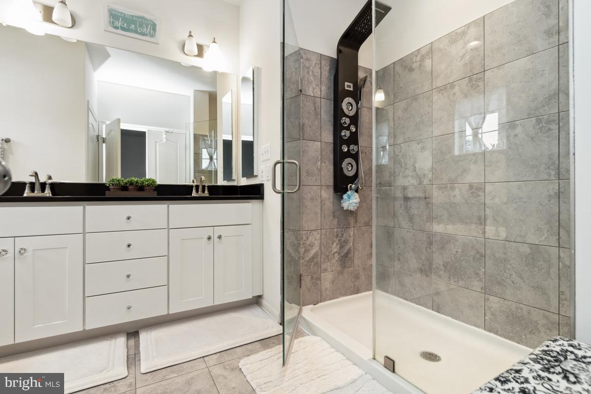 ASPEN GREENS - Residential Lease