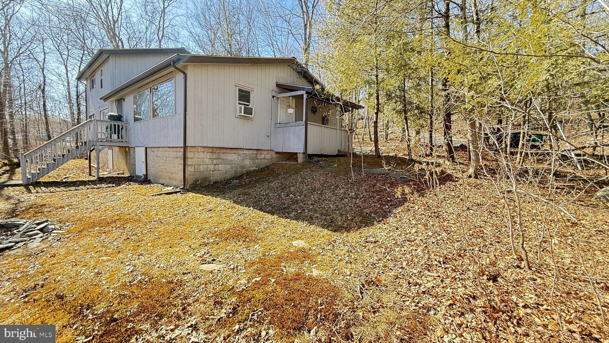 212 WILLIAMS DRIVE