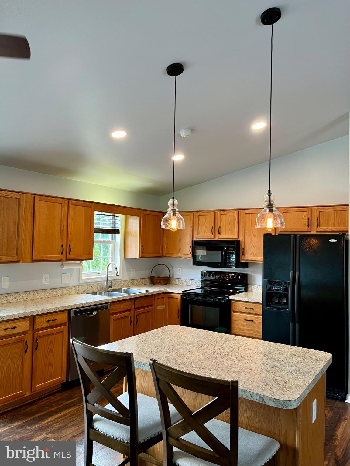 15932 HIBISCUS DRIVE