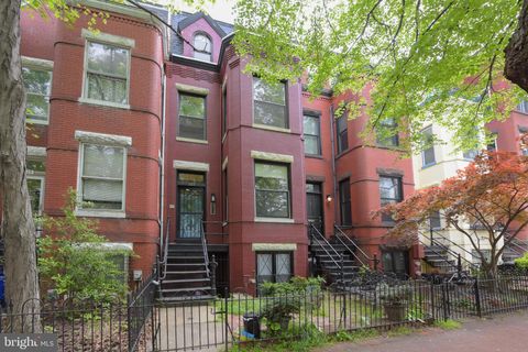 113 5TH STREET NE WASHINGTON DC 20002