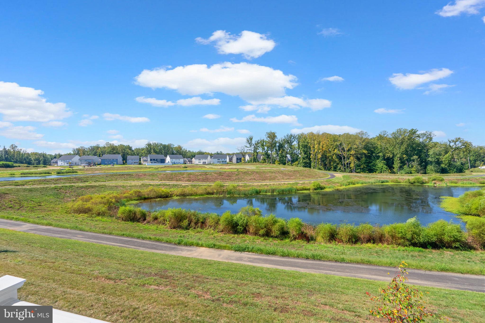 SOUTH LAKE - Residential Lease