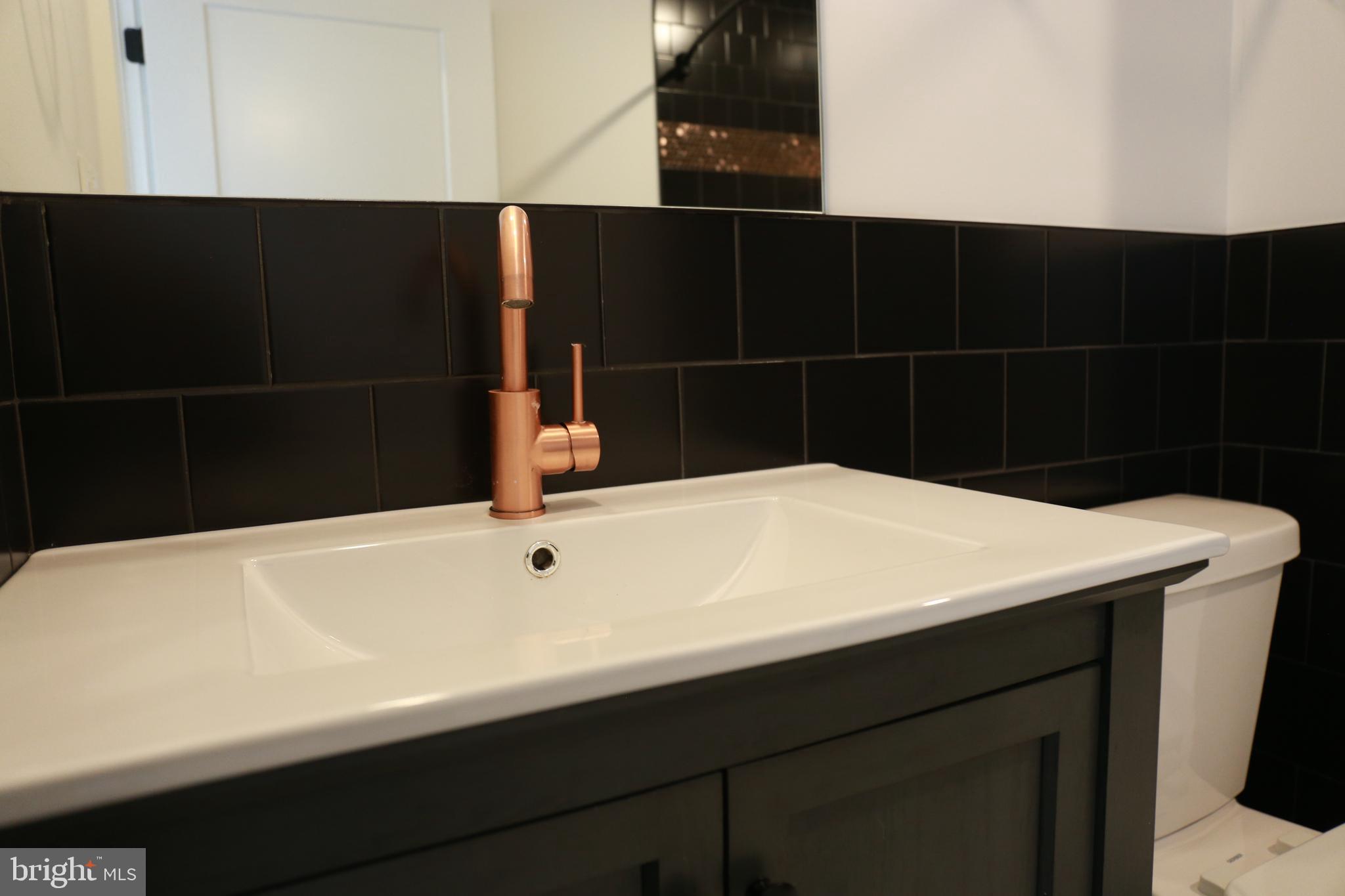 PHILADELPHIA (SOUTH) - Residential Lease