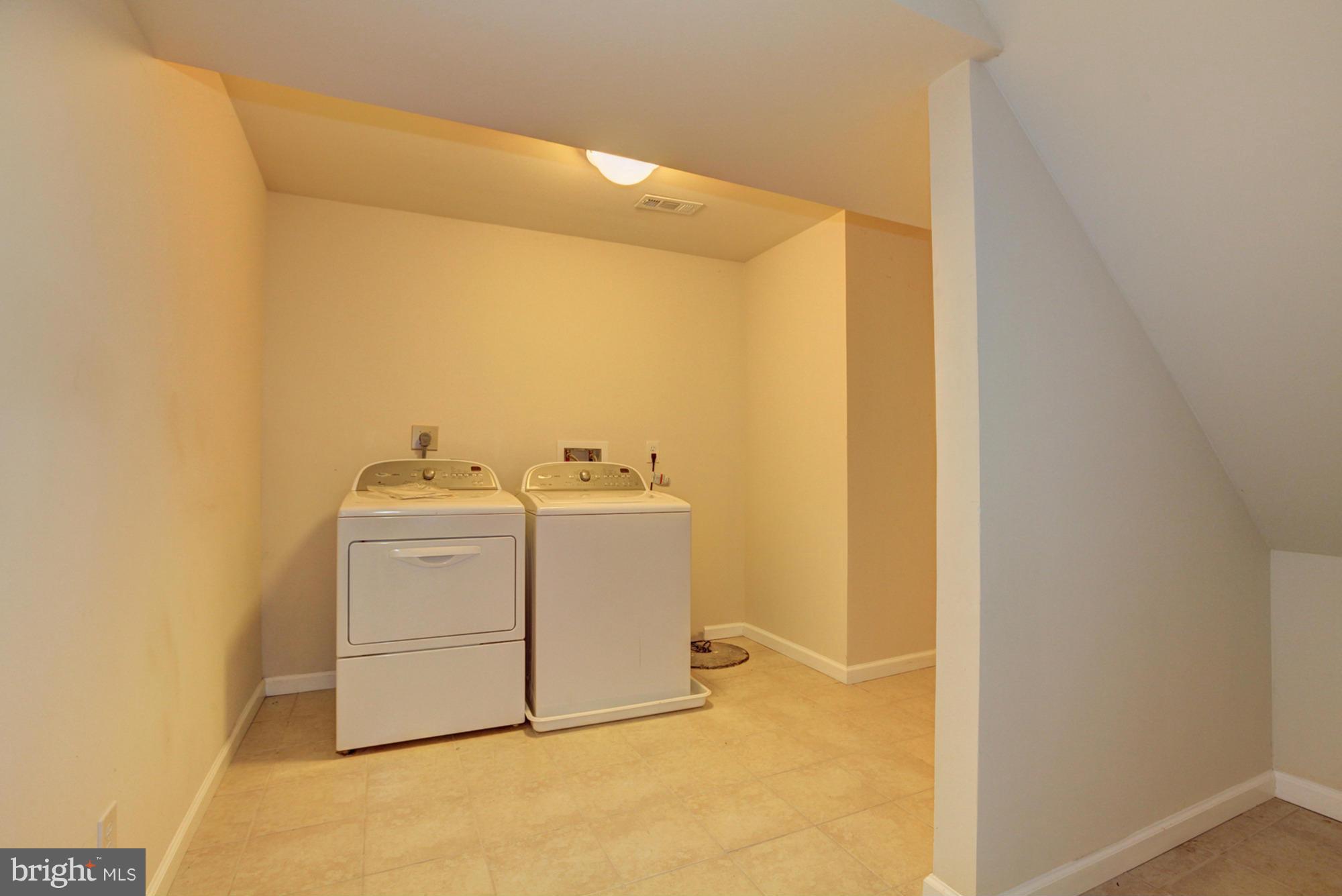 DUFIEF - Residential Lease