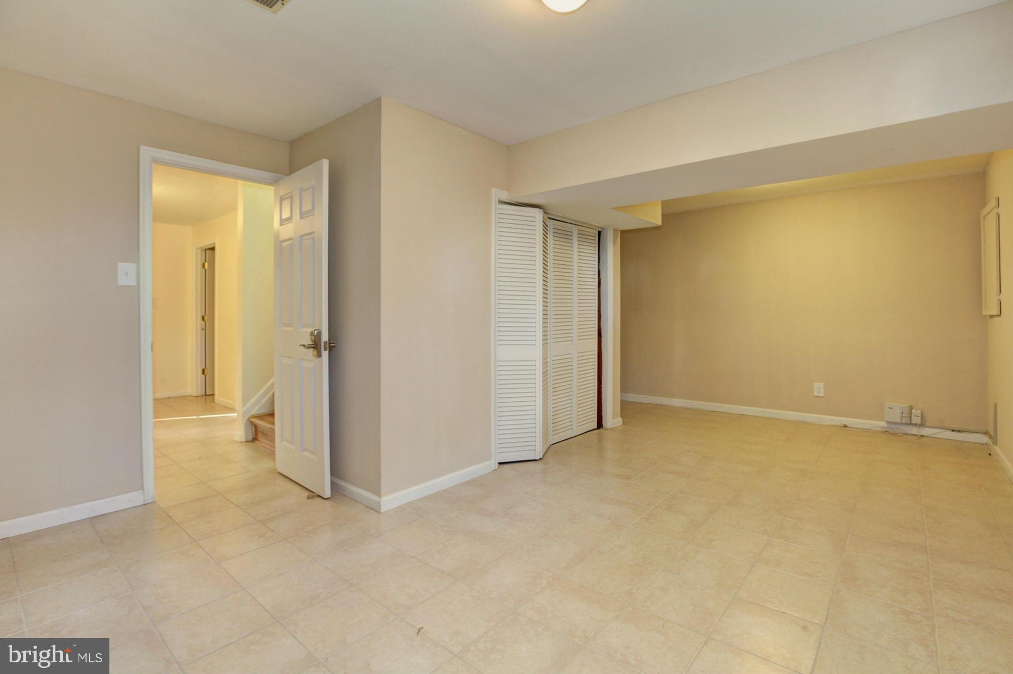 DUFIEF - Residential Lease