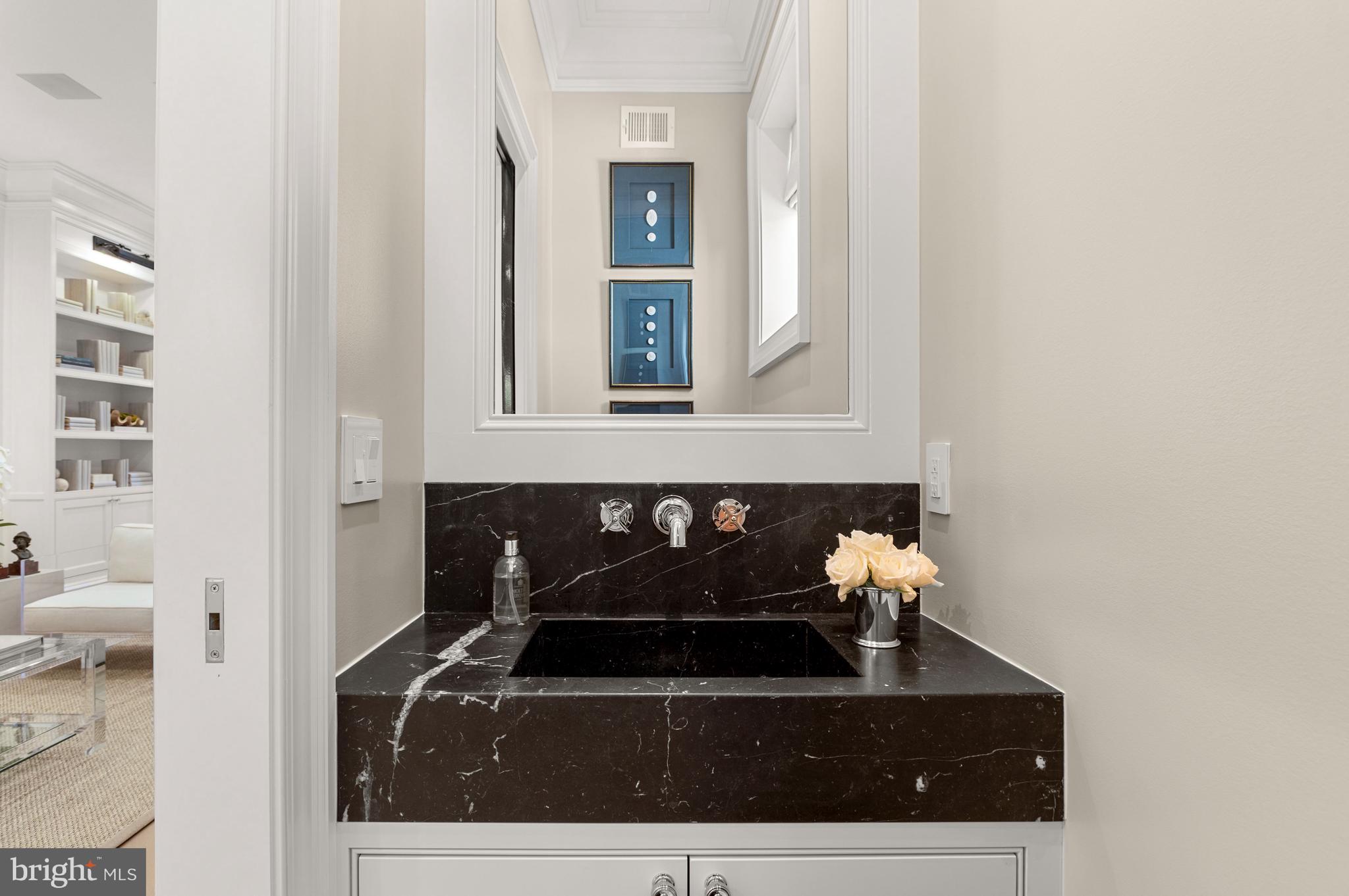 GEORGETOWN - Residential