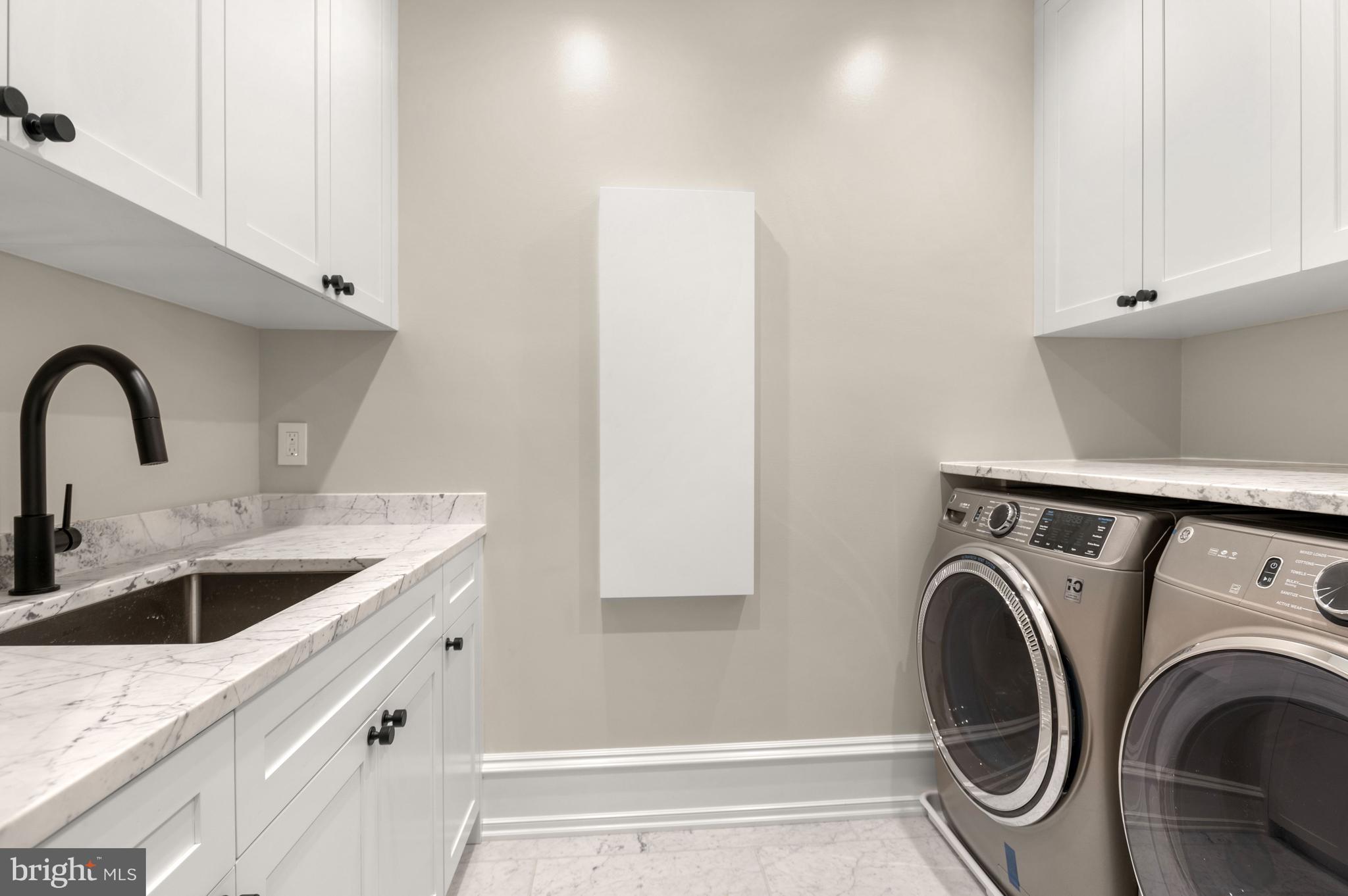 GEORGETOWN - Residential