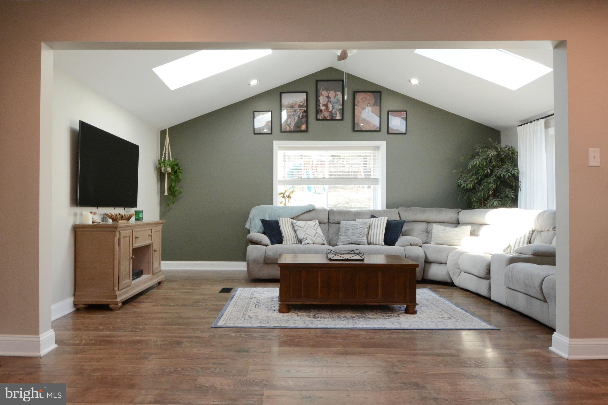 RIDGE RUN - Residential