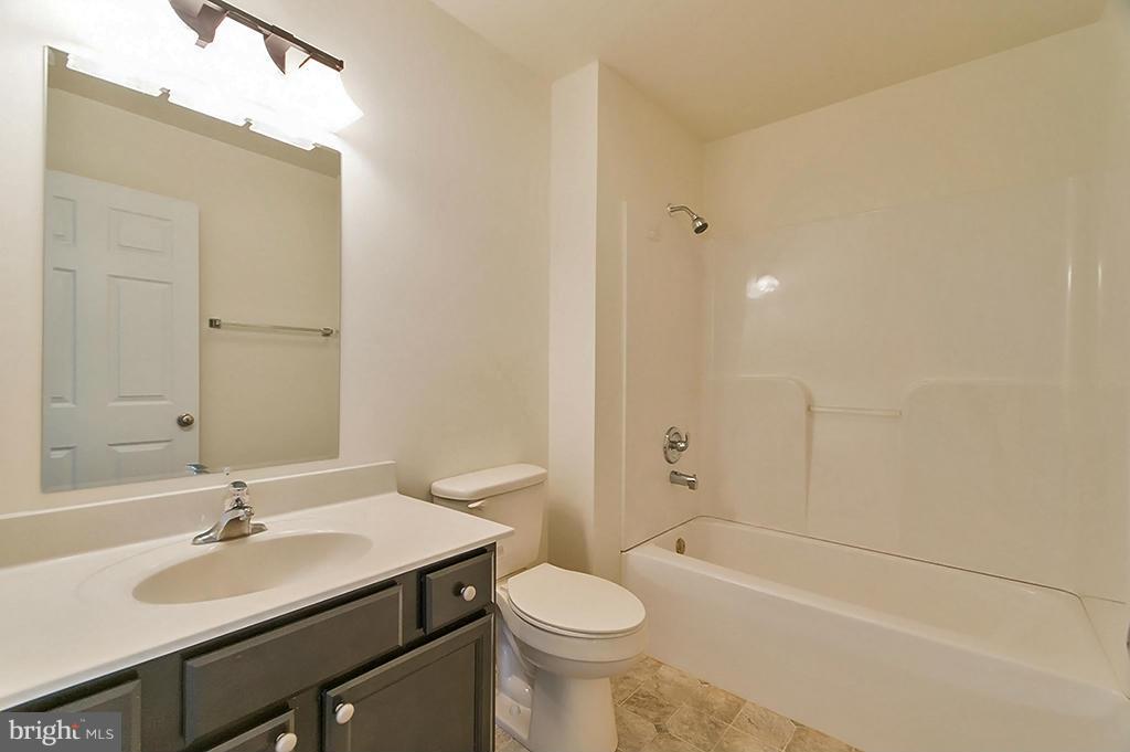 AUBURNDALE - Residential