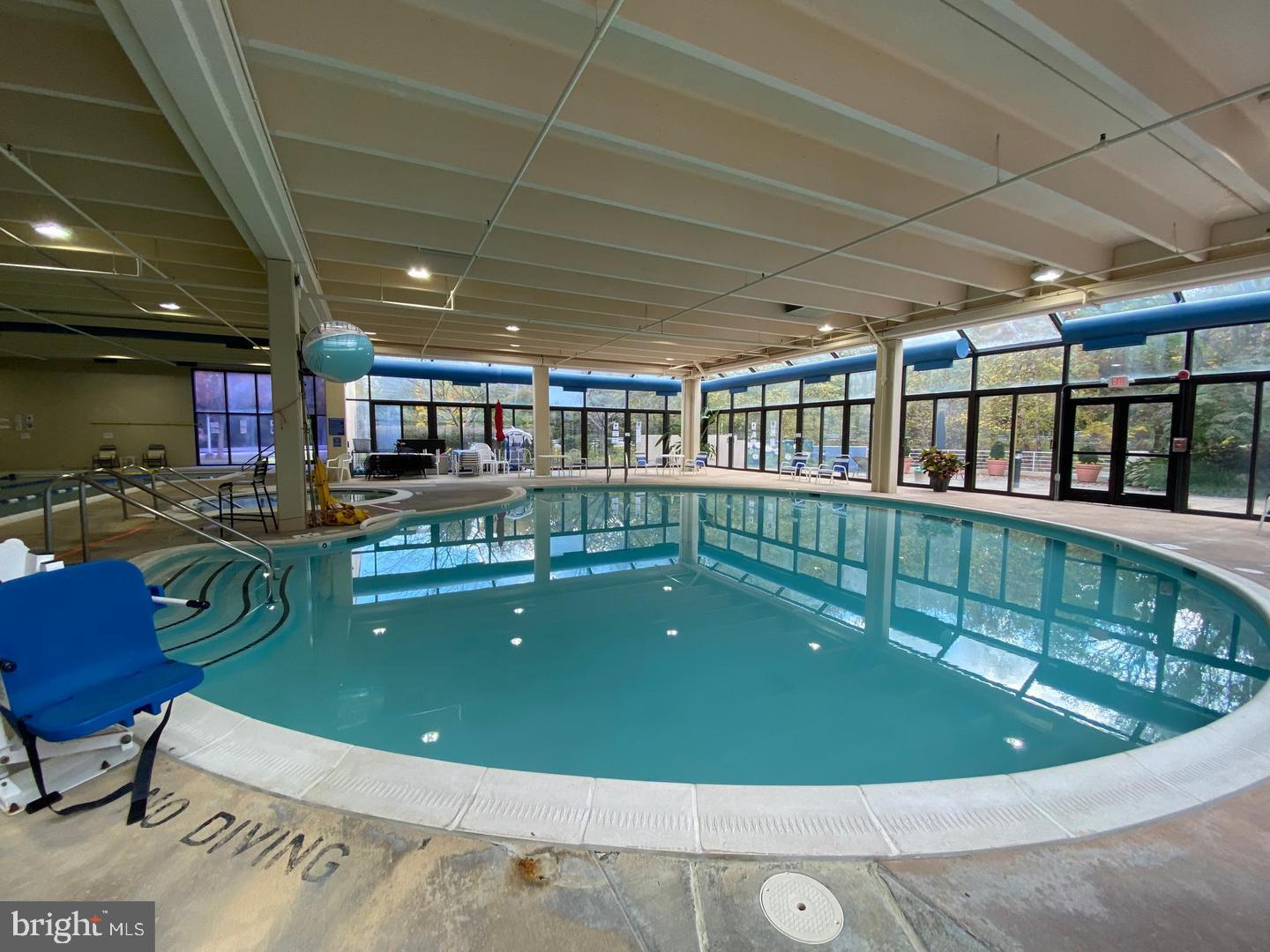 LEISURE WORLD - Residential Lease