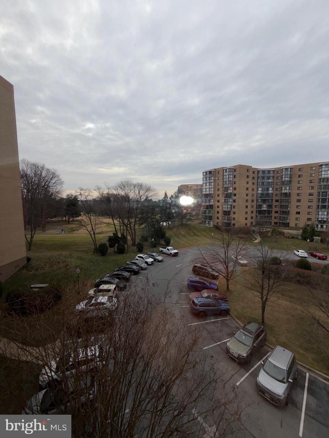 LEISURE WORLD - Residential Lease