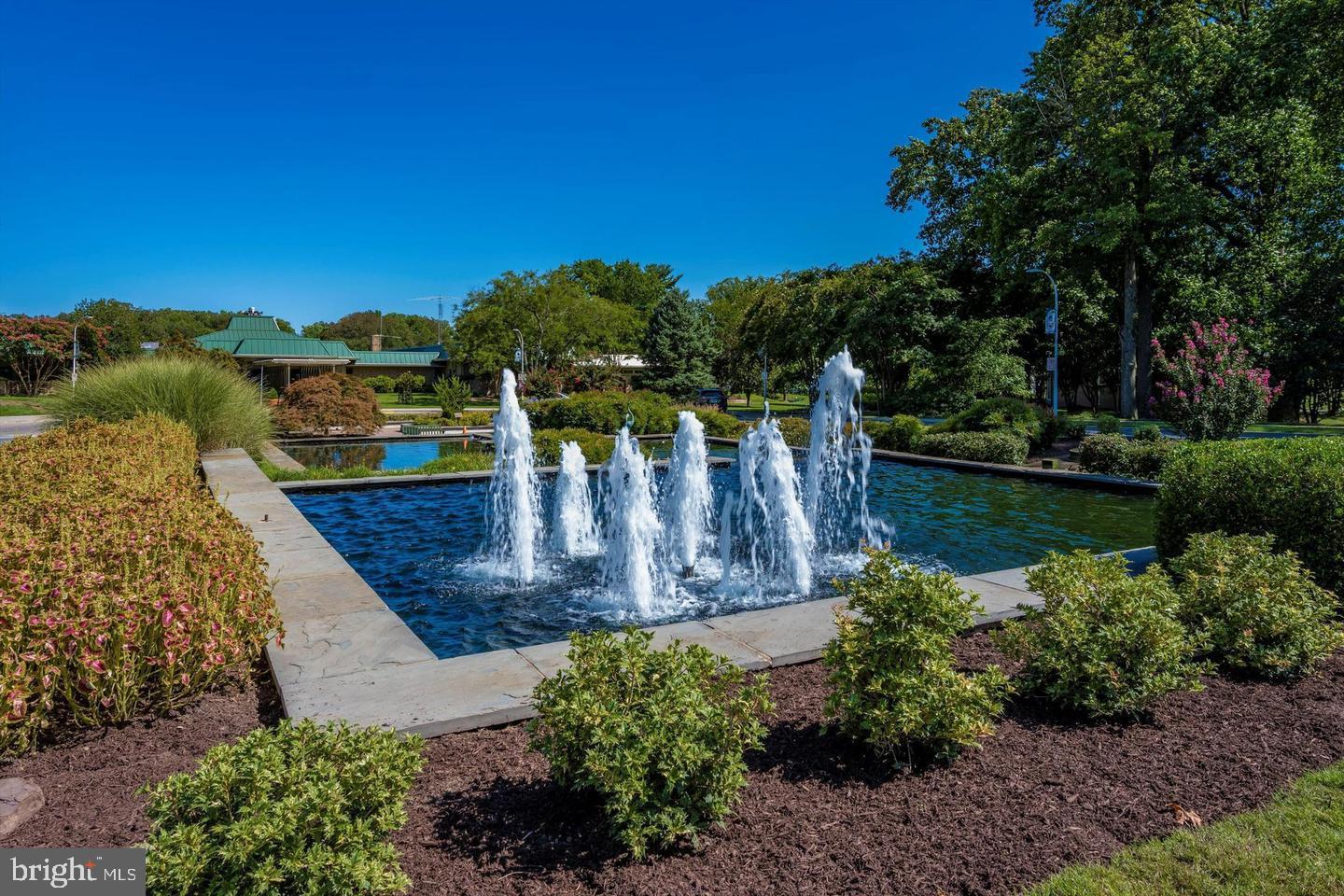 LEISURE WORLD - Residential Lease