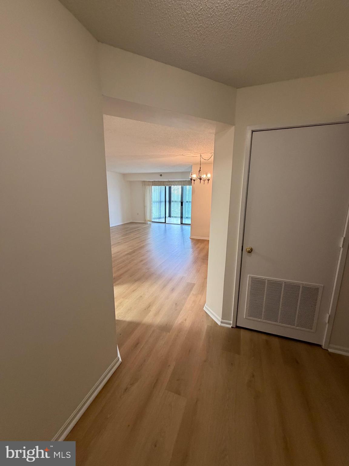 LEISURE WORLD - Residential Lease