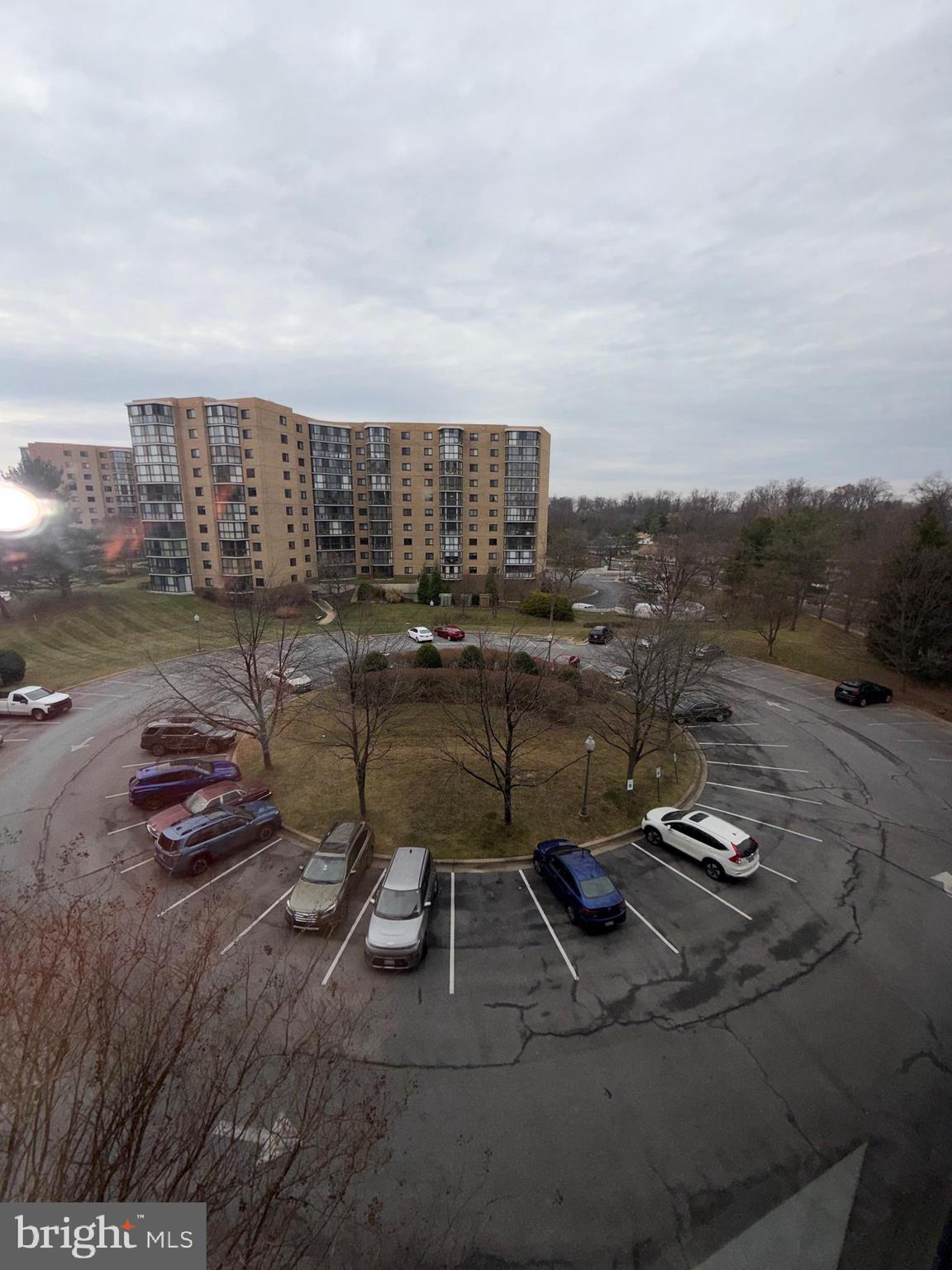 LEISURE WORLD - Residential Lease