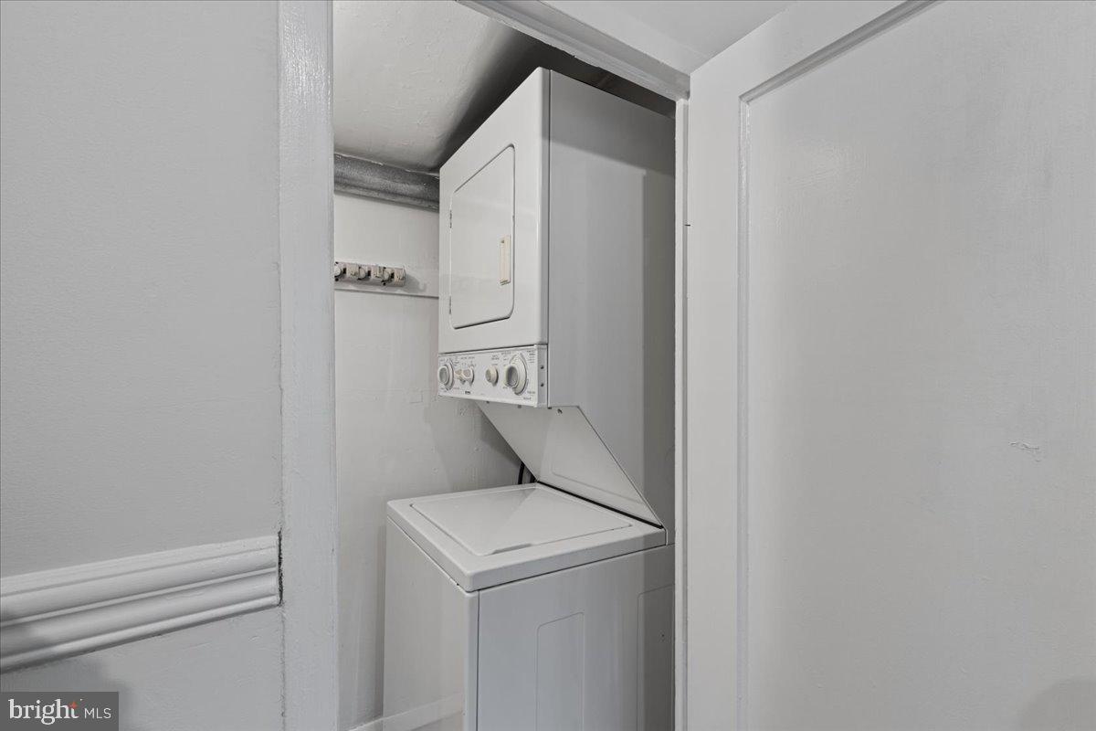 PARK  FAIRFAX - Residential