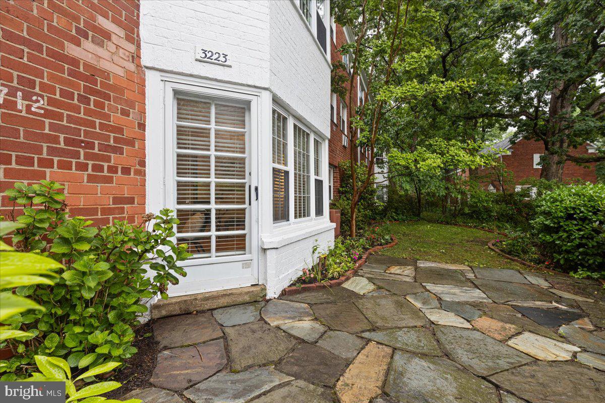 PARK  FAIRFAX - Residential