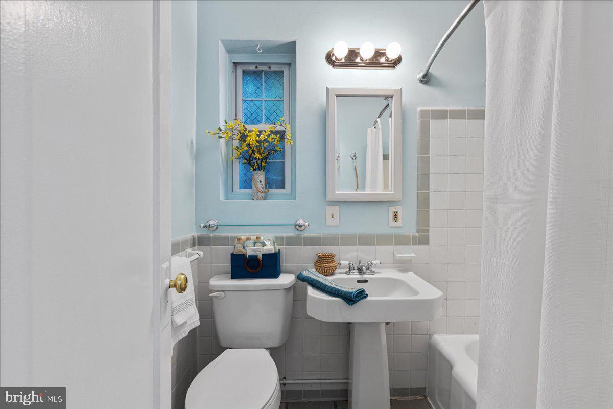 PARK  FAIRFAX - Residential