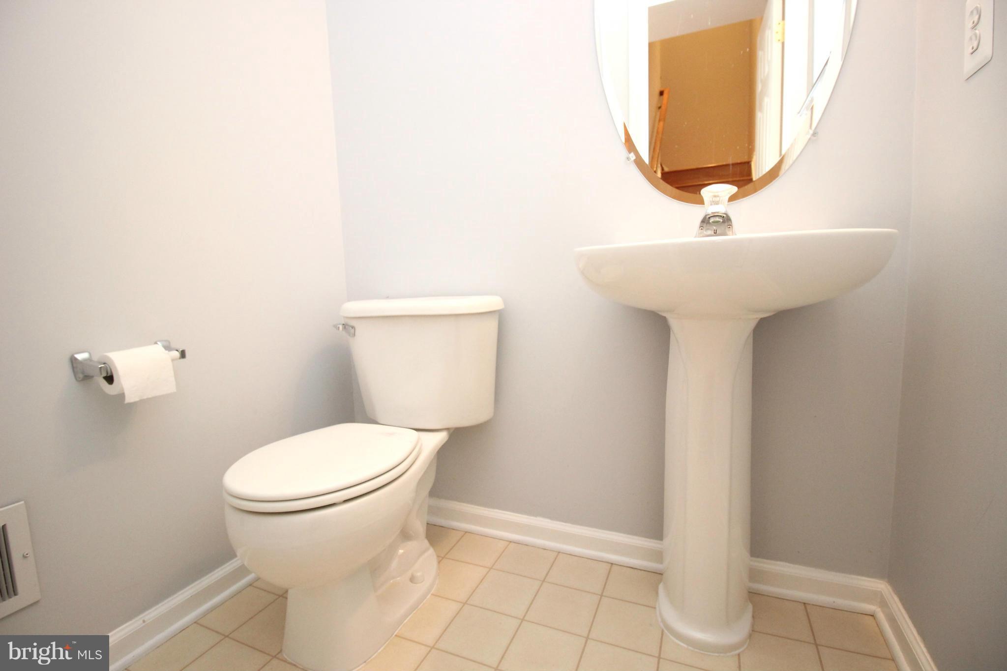 SYCAMORE HILL - Residential Lease