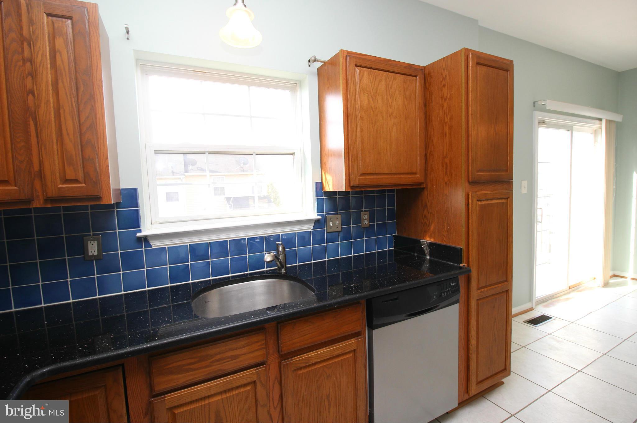 SYCAMORE HILL - Residential Lease