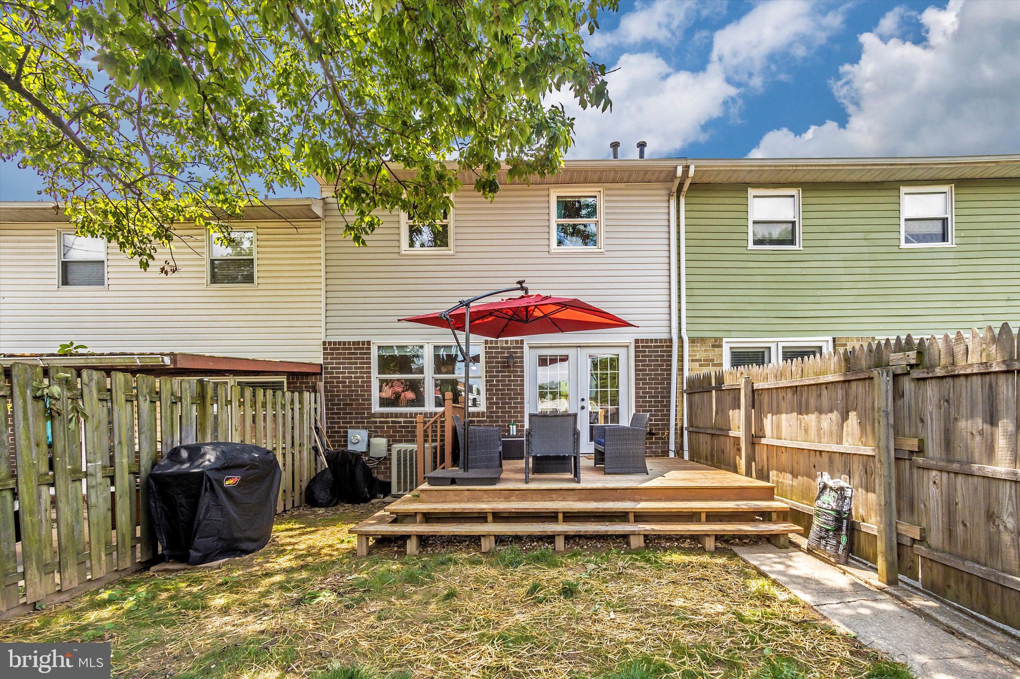 HUNTSMOOR VILLAGE NORTH - Residential