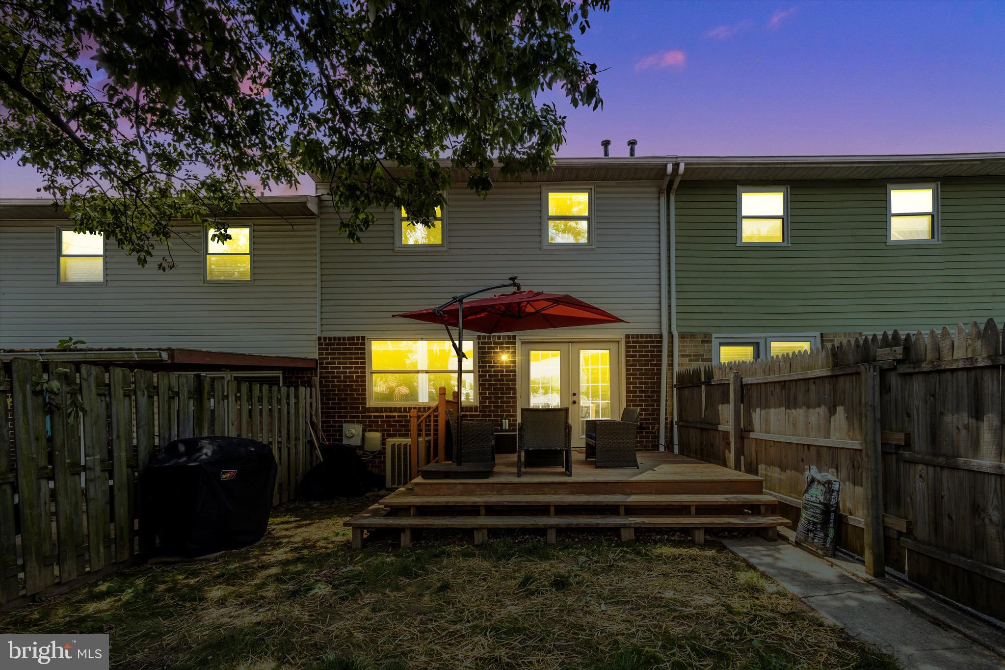 HUNTSMOOR VILLAGE NORTH - Residential