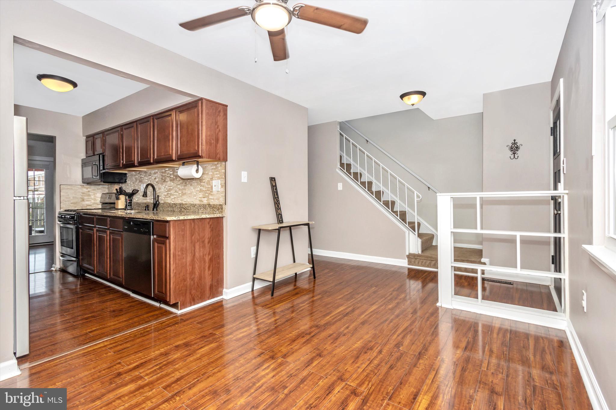 HUNTSMOOR VILLAGE NORTH - Residential