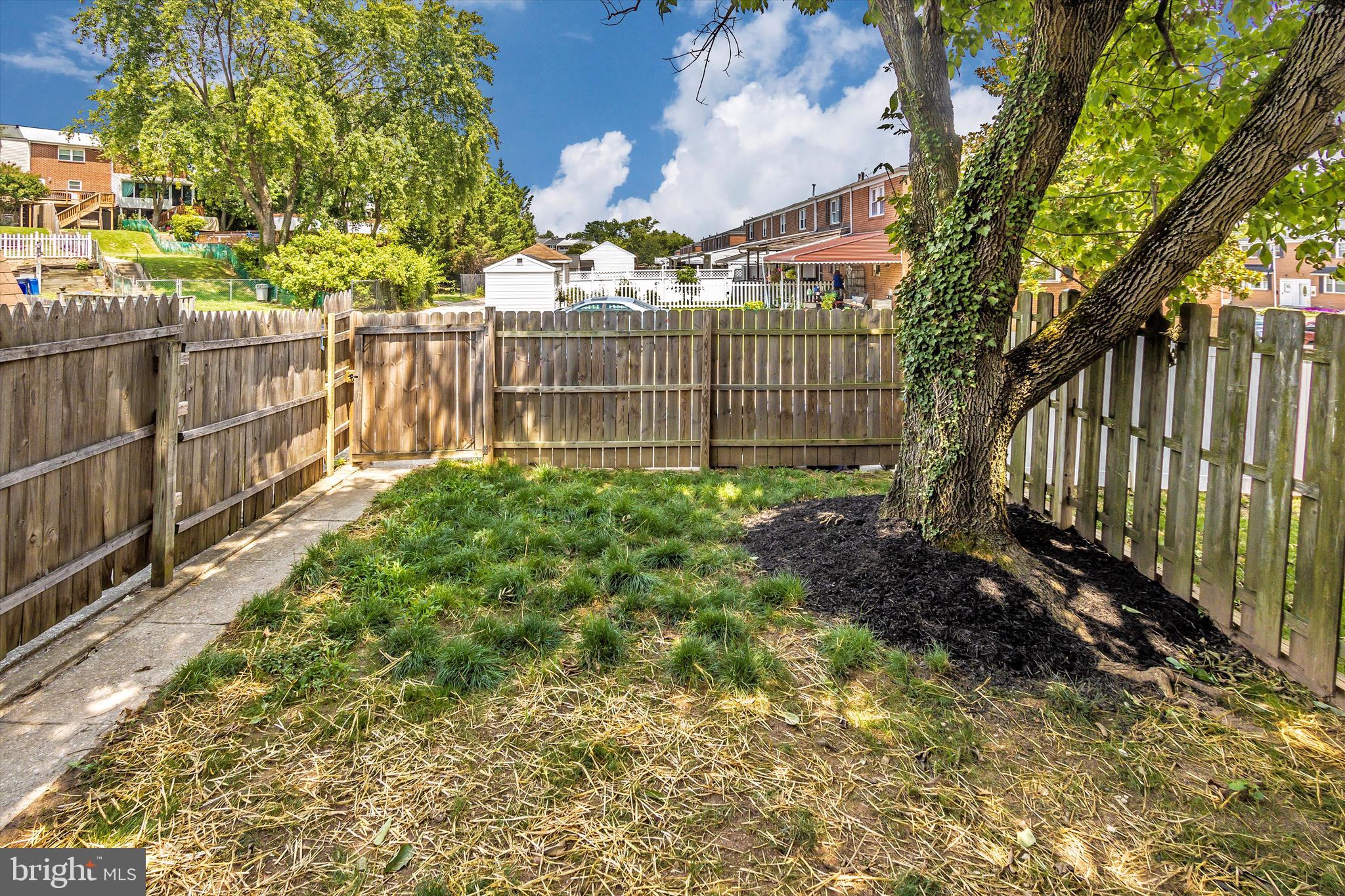 HUNTSMOOR VILLAGE NORTH - Residential