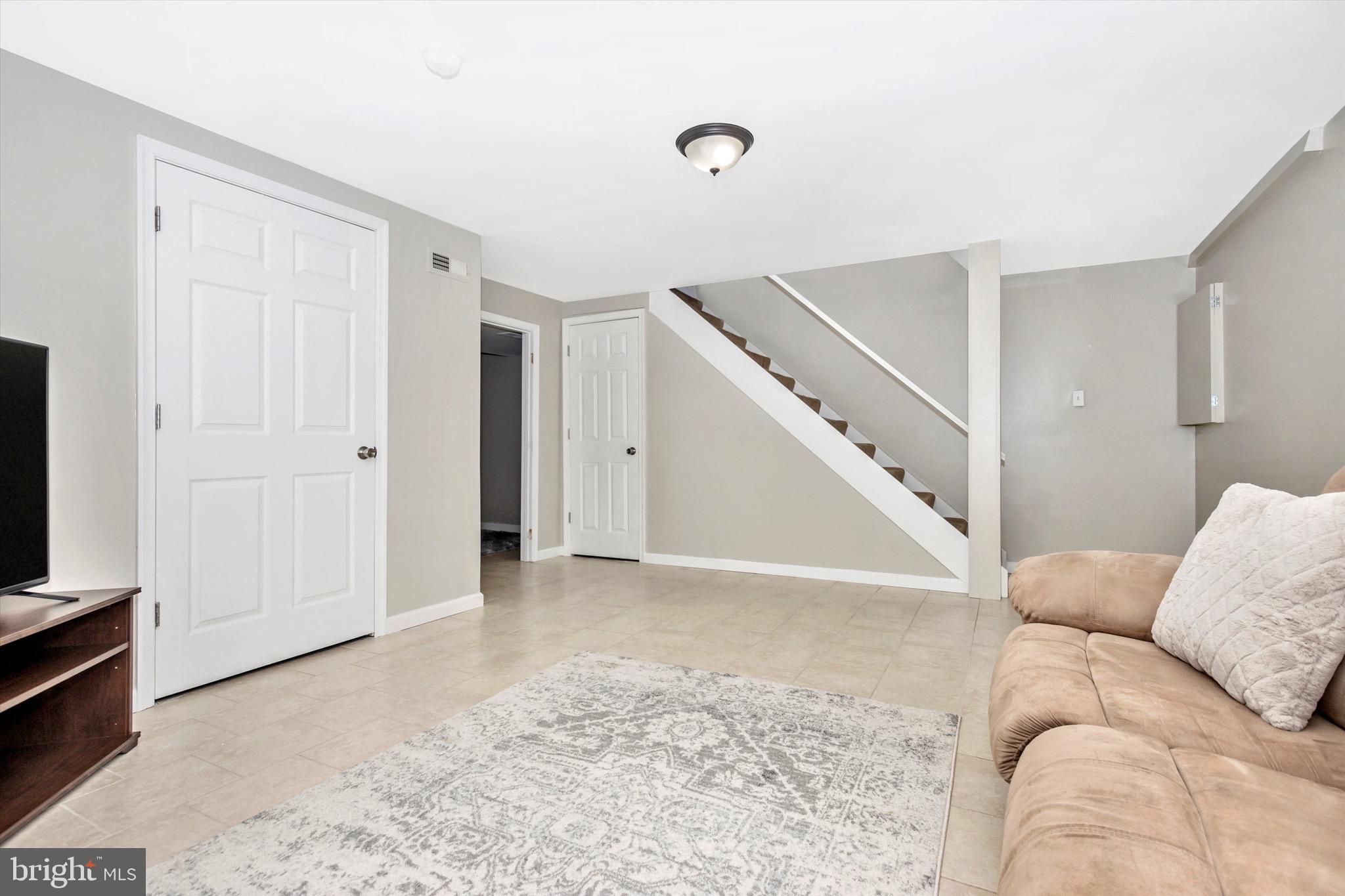 HUNTSMOOR VILLAGE NORTH - Residential