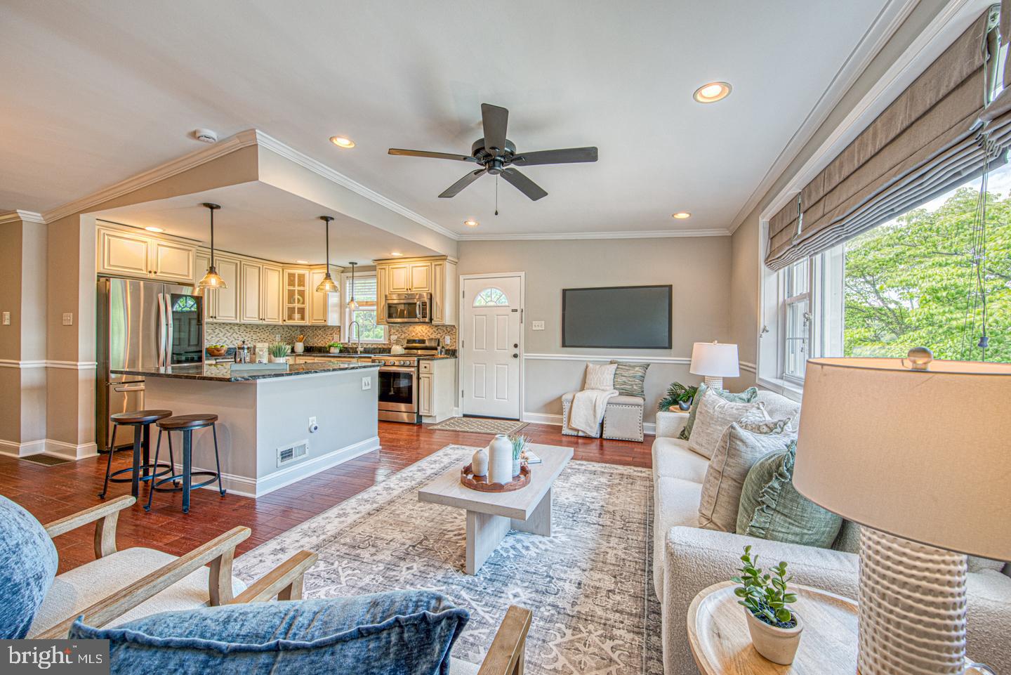 ROXBOROUGH - Residential