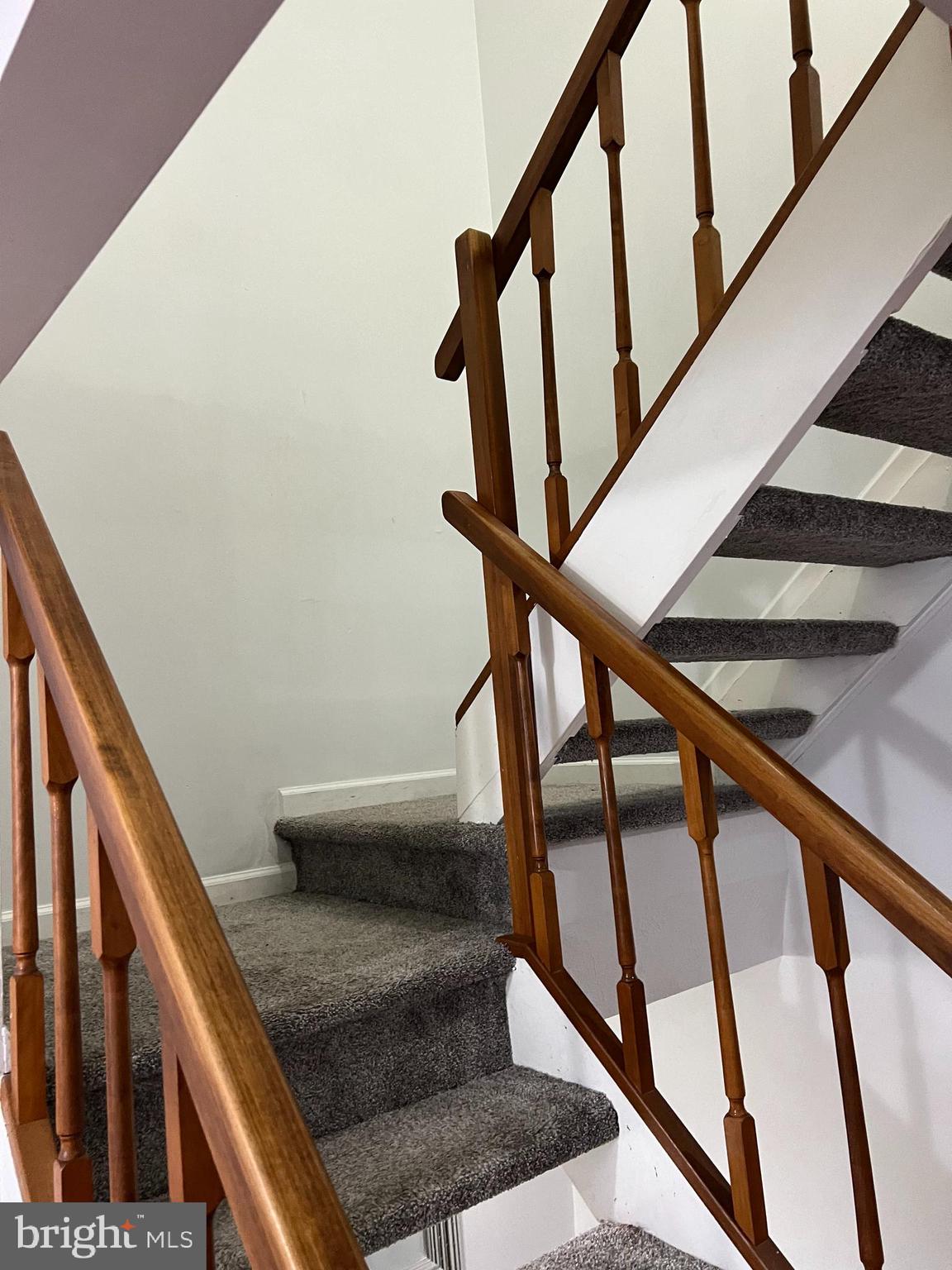 WESTHAMPTON TOWNHOUSES P - Residential