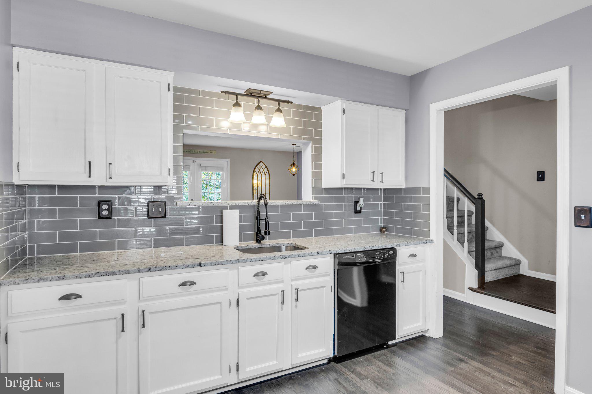 MONTCLAIR - Residential