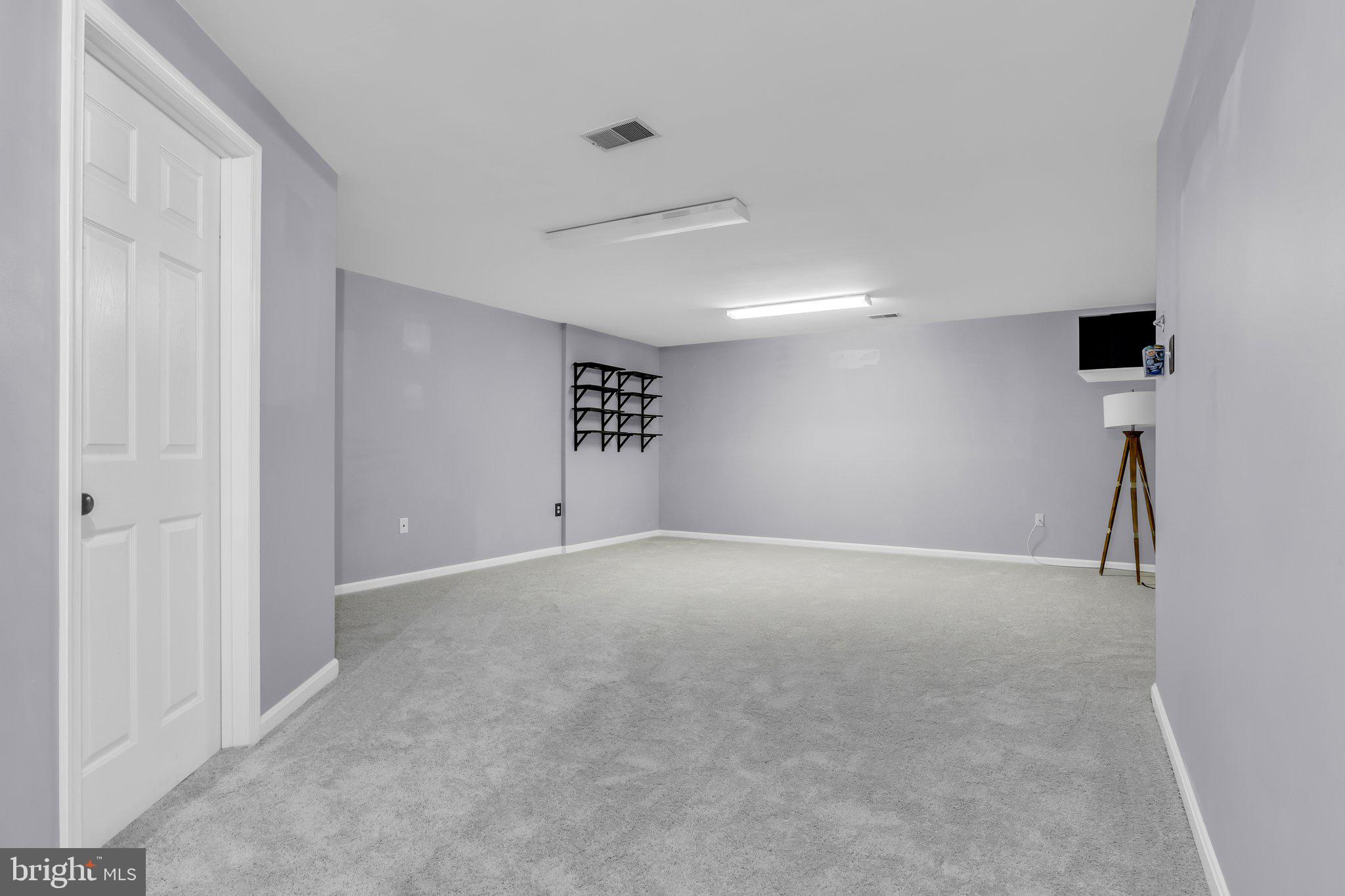 MONTCLAIR - Residential