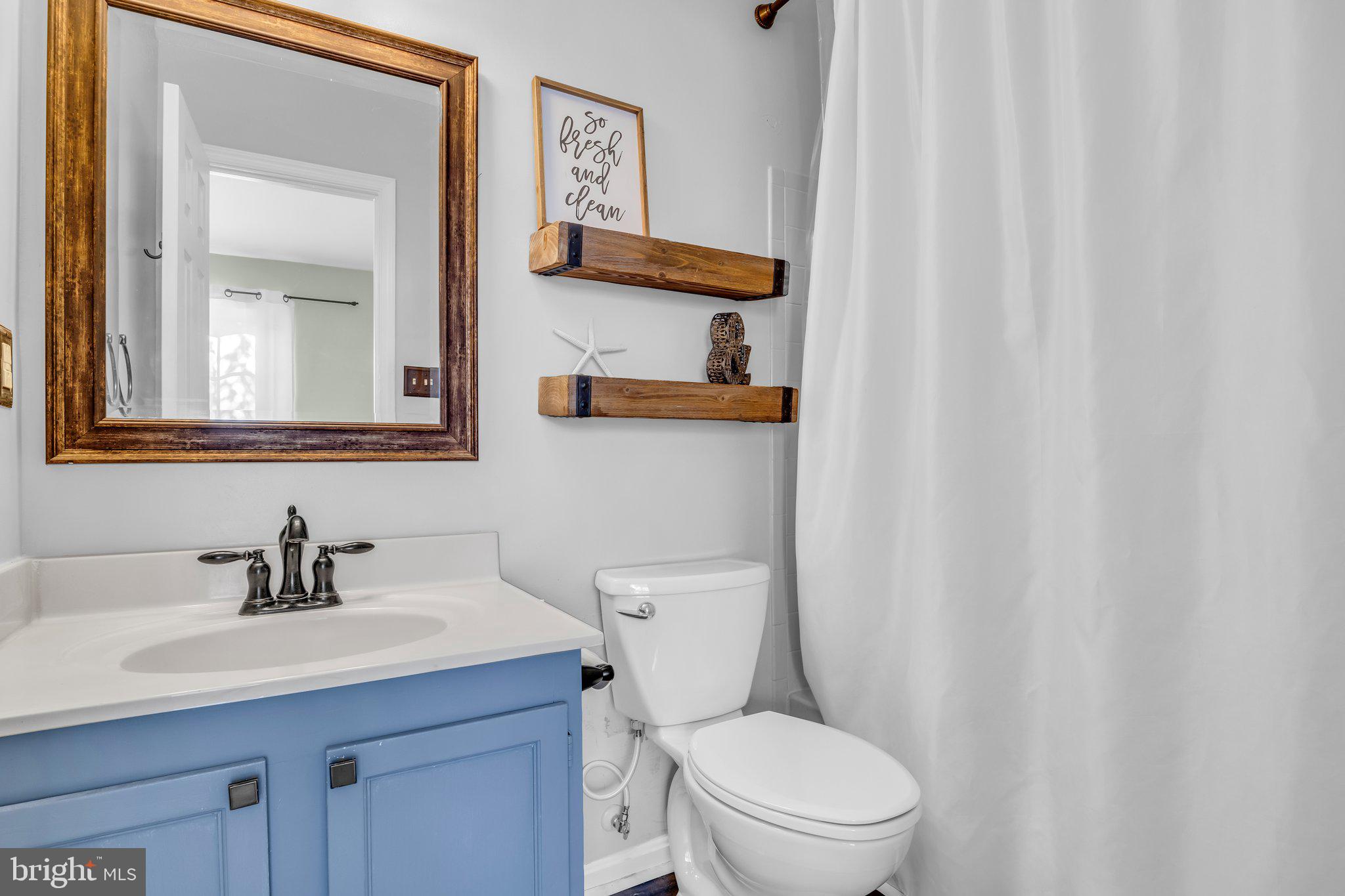 MONTCLAIR - Residential