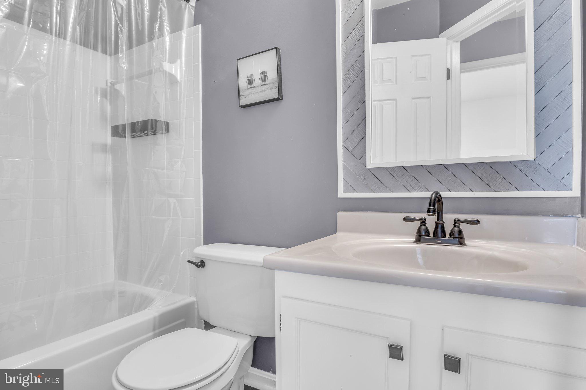 MONTCLAIR - Residential