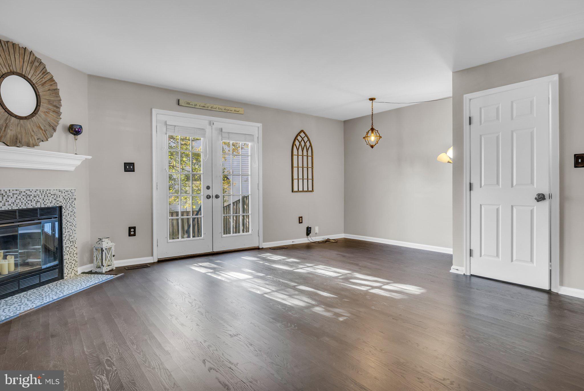 MONTCLAIR - Residential