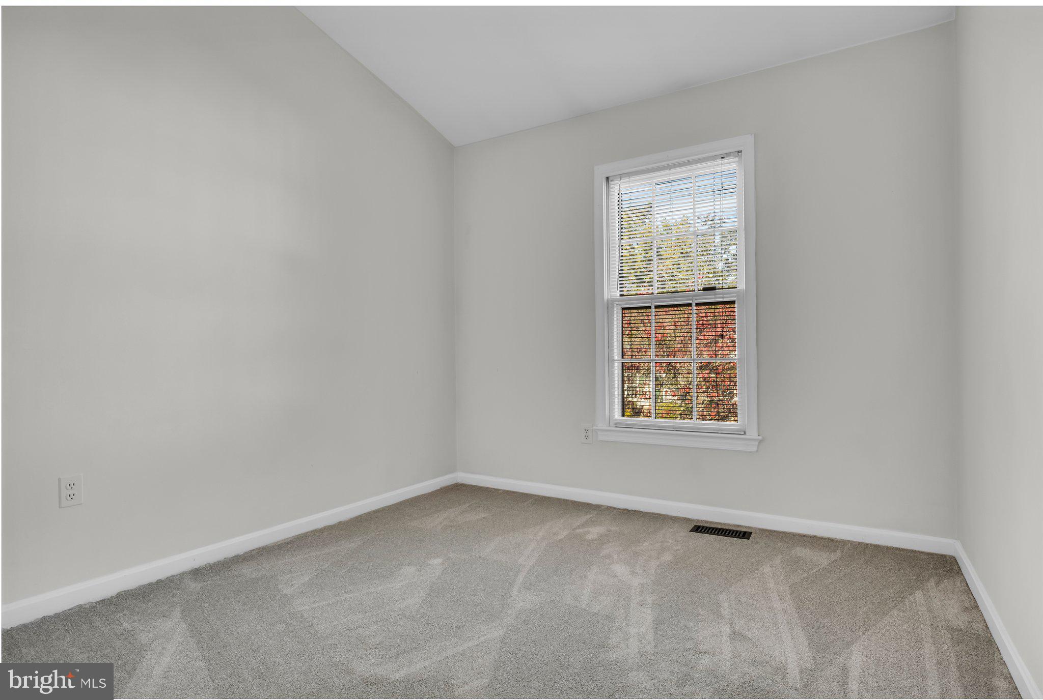 MONTCLAIR - Residential