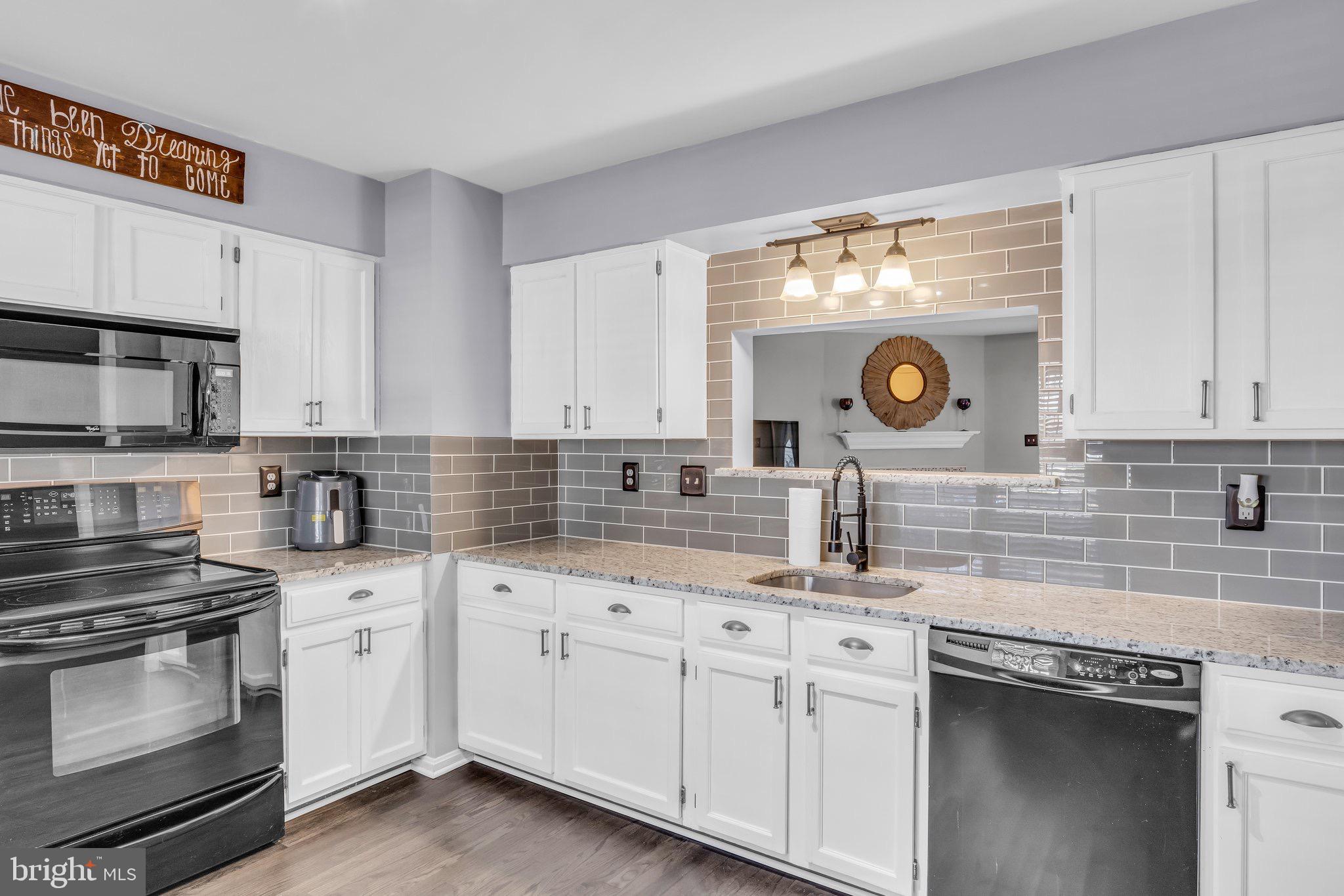 MONTCLAIR - Residential