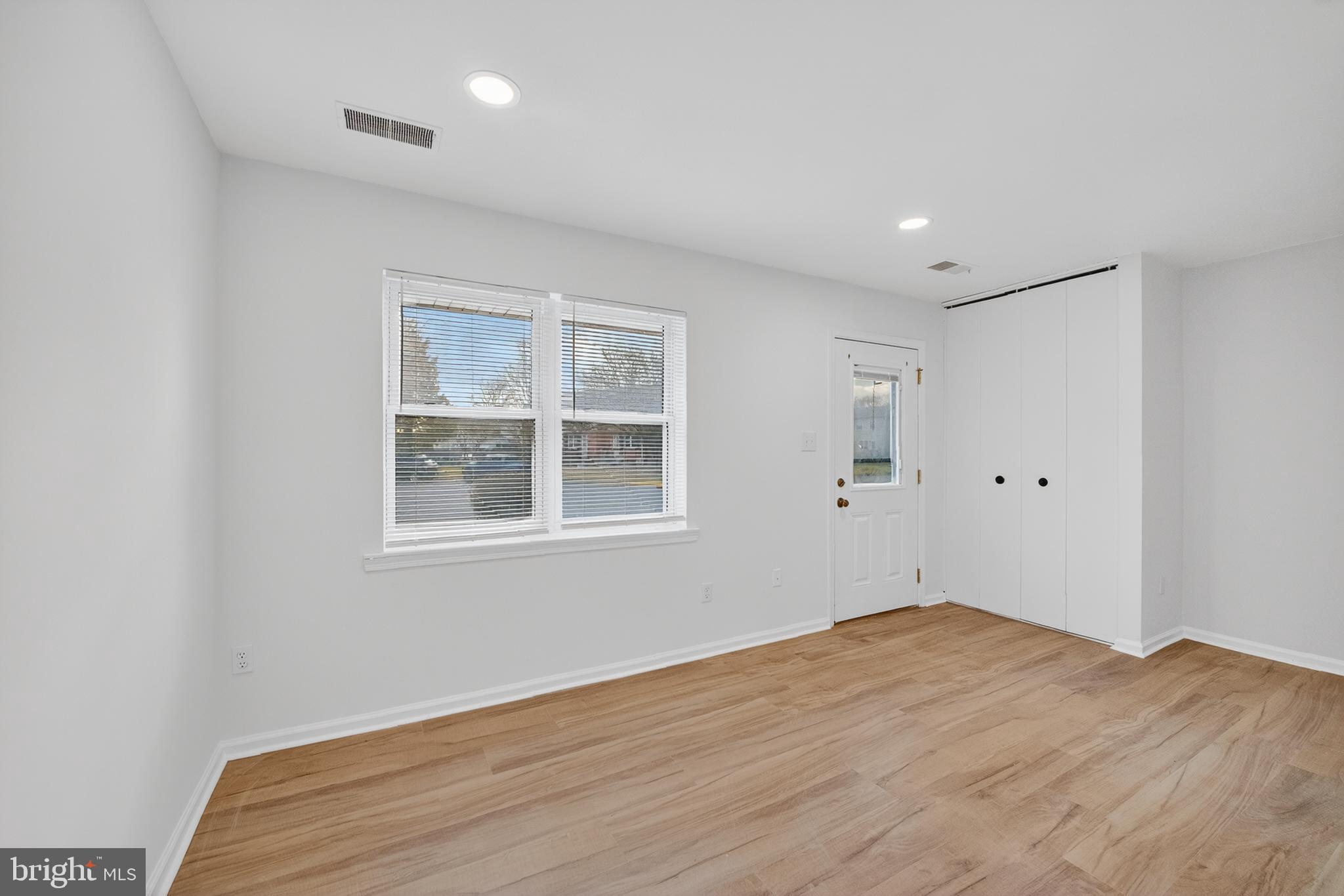 BATTLETOWN - Residential Lease