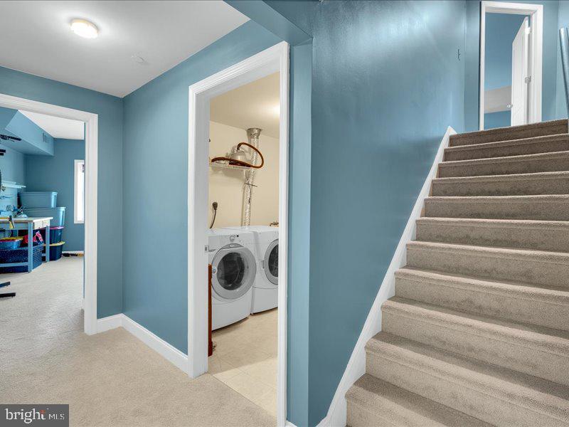 CANALS END - Residential