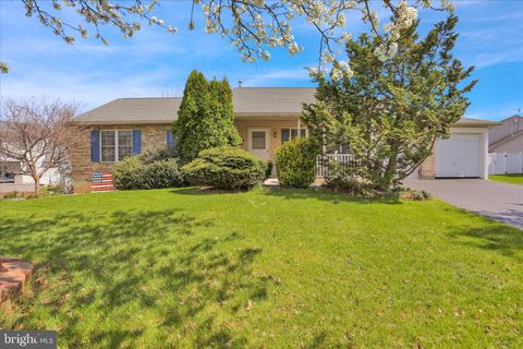 4350 PRESTWICK DRIVE READING PA 19606