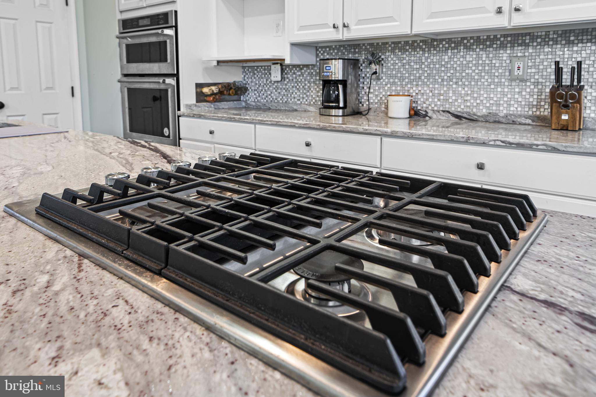 HIGHGROVE - Residential