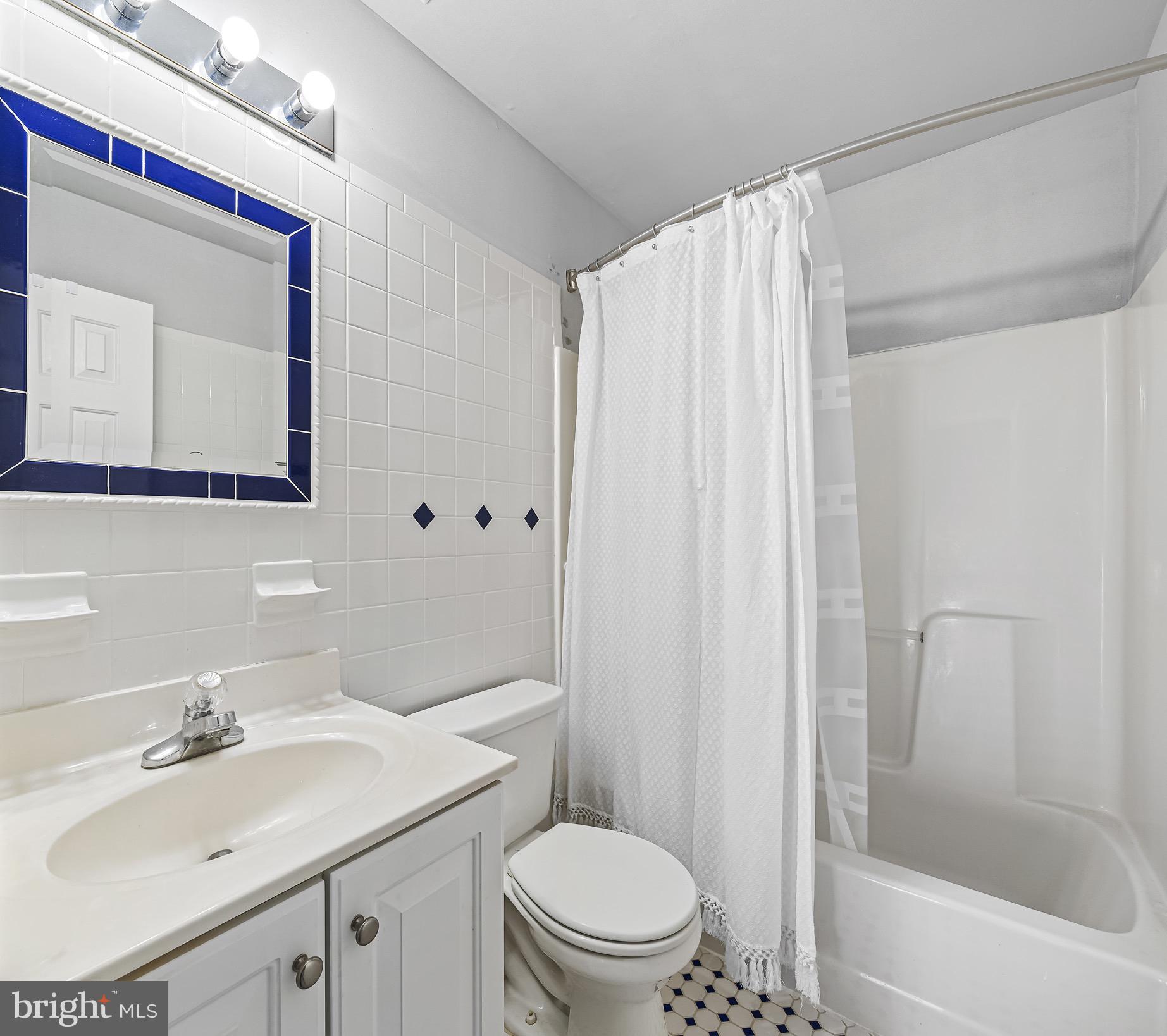 HIGHGROVE - Residential