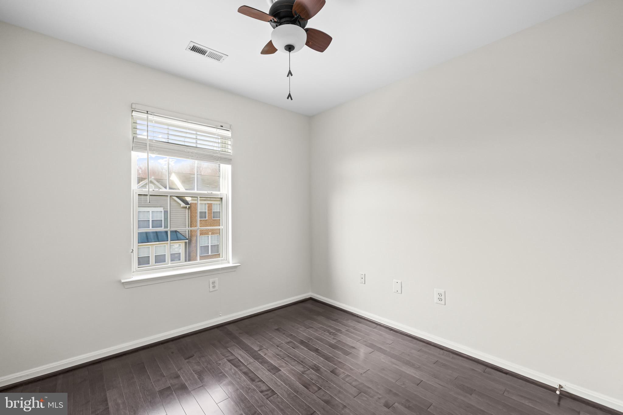 HIGHGROVE - Residential