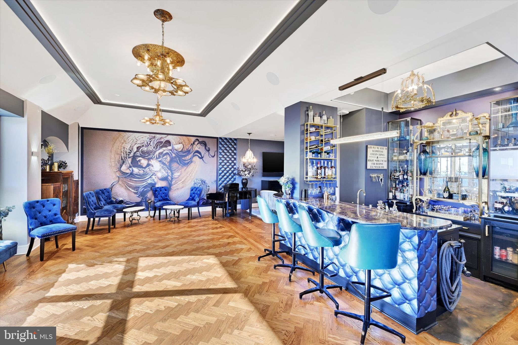 RIDGELY TOWSON CENTER - Residential