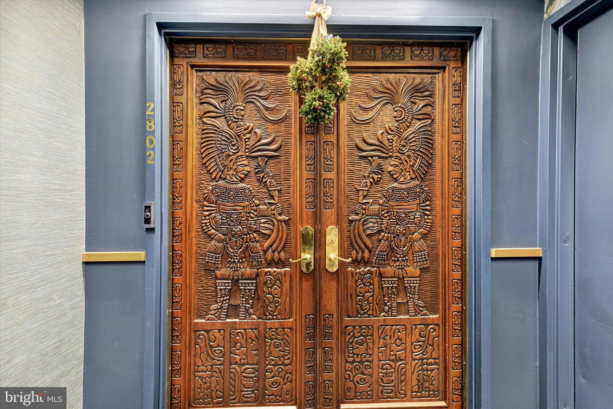 RIDGELY TOWSON CENTER - Residential